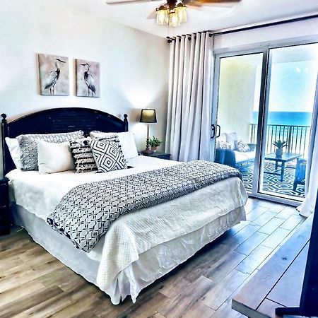 Barefoot Bliss - beachfront condo - sleeps 14 Panama City Beach Esterno foto