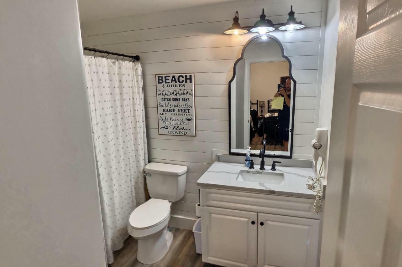 Barefoot Bliss - beachfront condo - sleeps 14 Panama City Beach Esterno foto