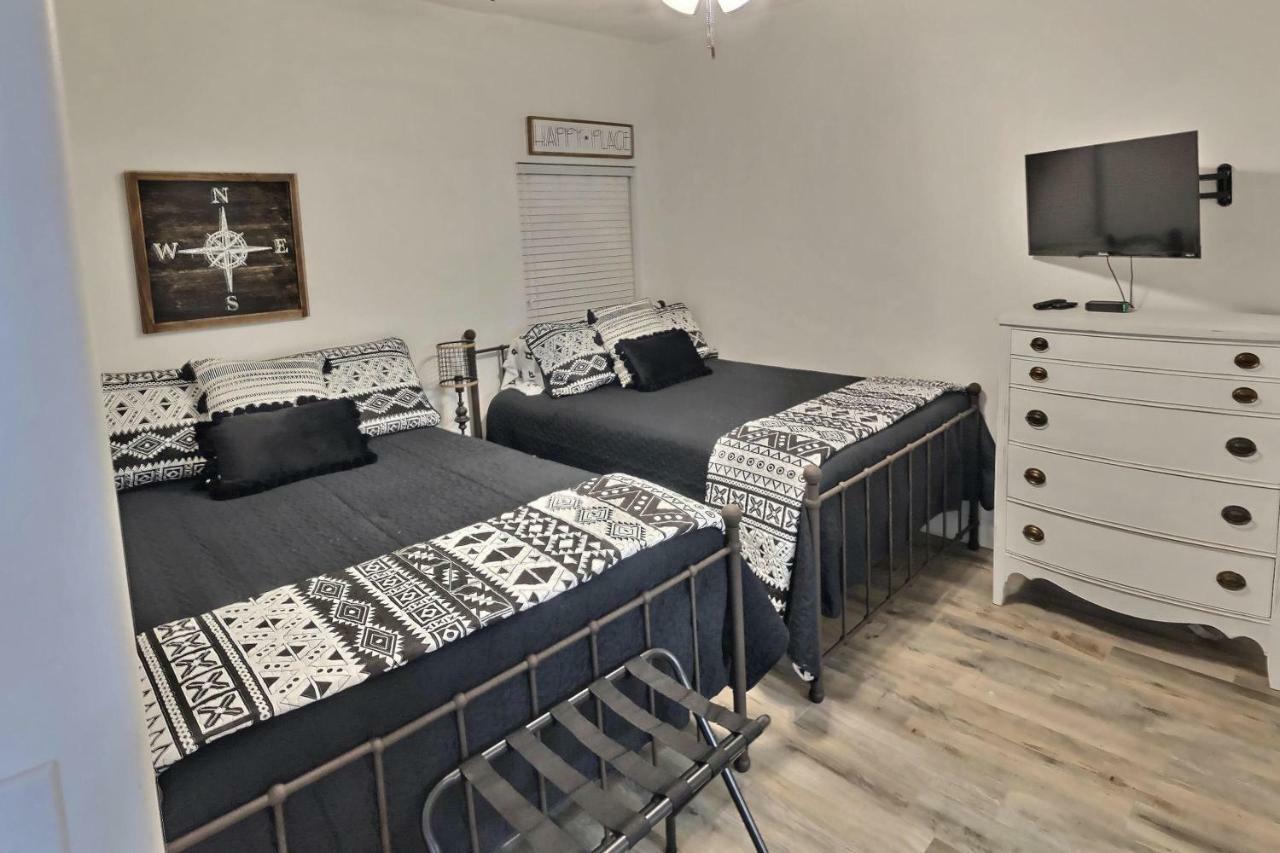 Barefoot Bliss - beachfront condo - sleeps 14 Panama City Beach Esterno foto