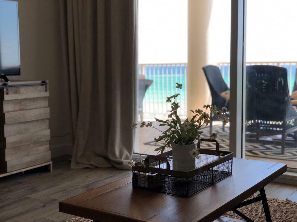Barefoot Bliss - beachfront condo - sleeps 14 Panama City Beach Esterno foto